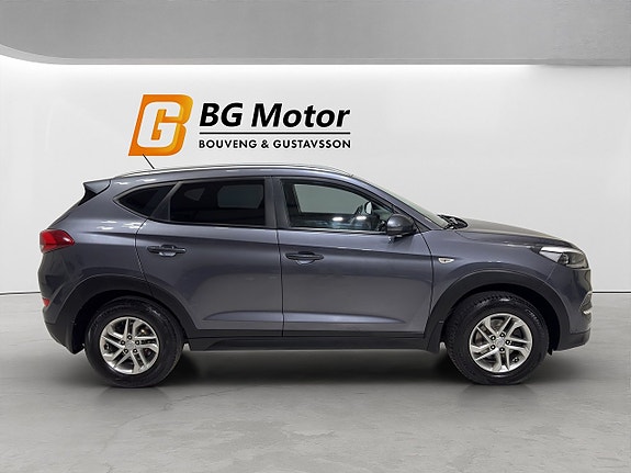 Hyundai Tucson 3 of 5