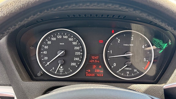 BMW X5 18 of 30
