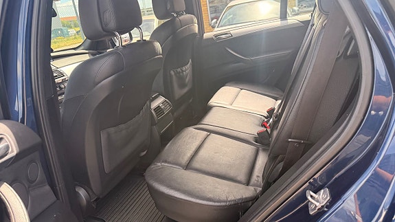BMW X5 27 of 30
