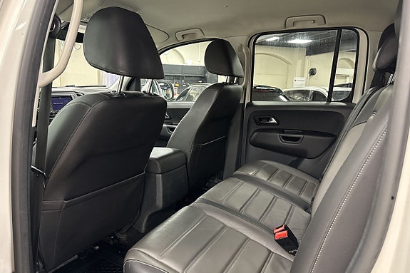 Volkswagen Amarok 8 of 14