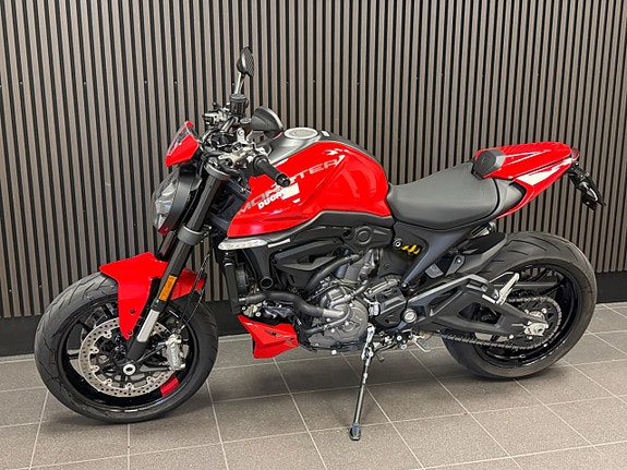 Ducati Monster 5 of 5