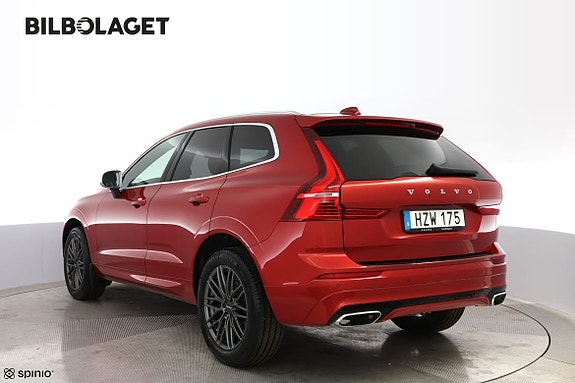 Volvo XC60 3 of 17