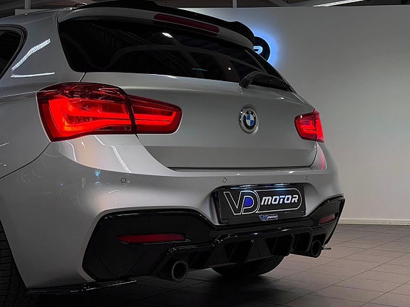 BMW M135i 11 of 19