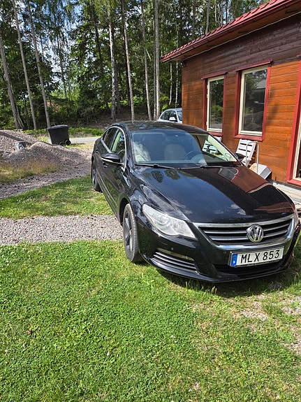Volkswagen Passat CC 4 of 4