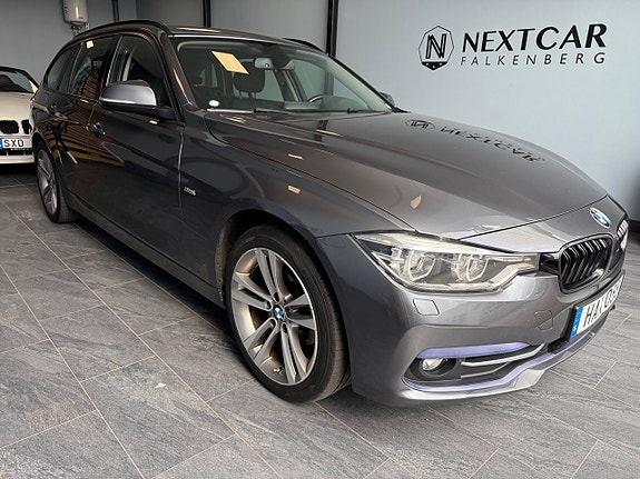 BMW 318d 2 of 5