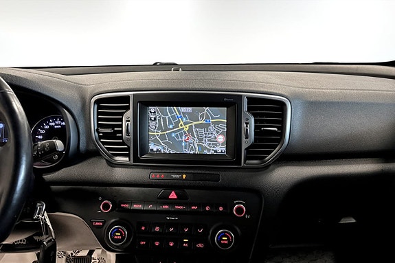 Kia Sportage 12 of 17