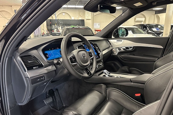 Volvo XC90 5 of 5