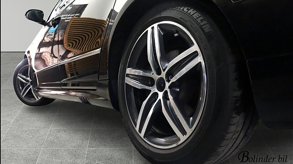 Volkswagen Passat 7 of 22