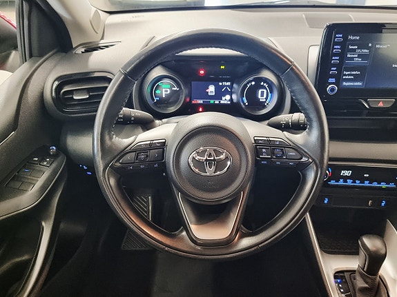 Toyota Yaris 9 of 26