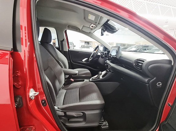 Toyota Yaris 20 of 26