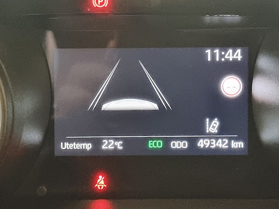 Toyota Yaris 14 of 26