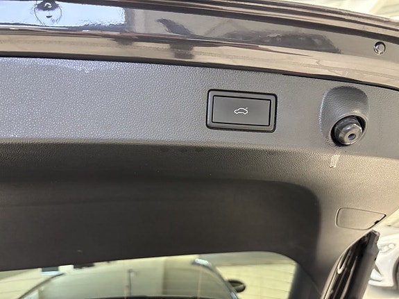 Volkswagen Arteon 8 of 24