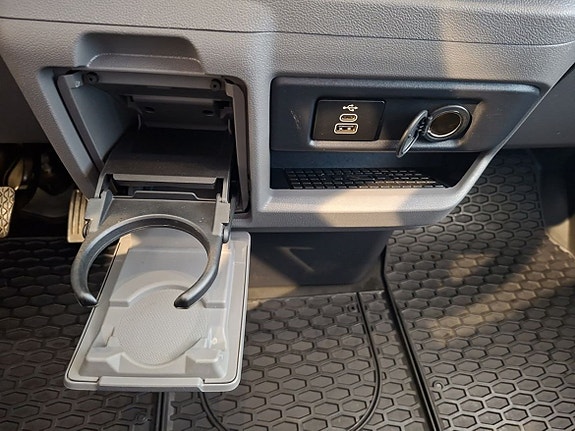 Volkswagen Transporter 11 of 13