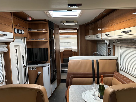 Dethleffs Xli 7850 Globetrotter Premium välutrustad  ,Topp Skick, fullservad, Vinter Paket 14 of 30