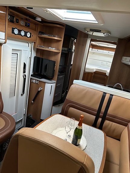 Dethleffs Xli 7850 Globetrotter Premium välutrustad  ,Topp Skick, fullservad, Vinter Paket 13 of 30