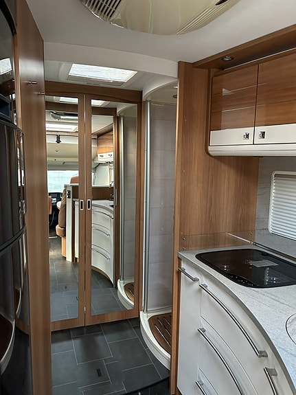 Dethleffs Xli 7850 Globetrotter Premium välutrustad  ,Topp Skick, fullservad, Vinter Paket 23 of 30