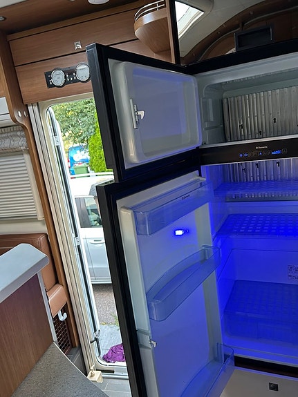 Dethleffs Xli 7850 Globetrotter Premium välutrustad  ,Topp Skick, fullservad, Vinter Paket 21 of 30