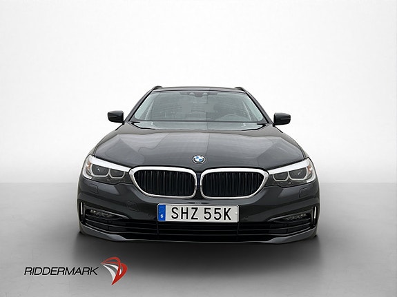 BMW 520d 2 of 5