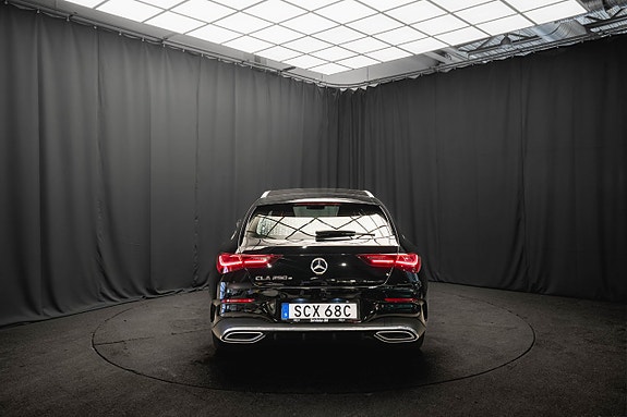 Mercedes-Benz CLA250 e 7 of 21