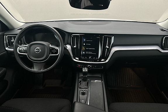 Volvo V60 6 of 26