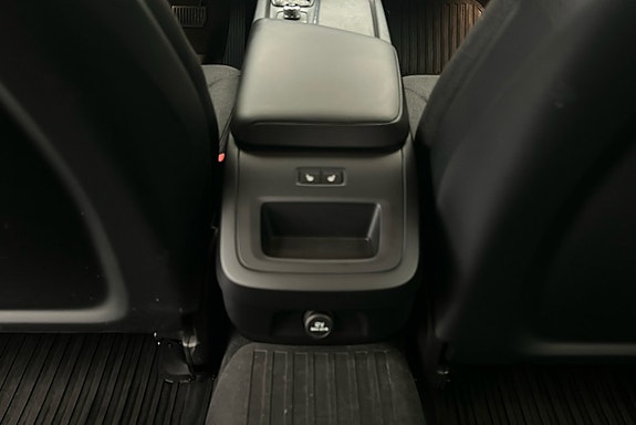 Volvo V60 21 of 26