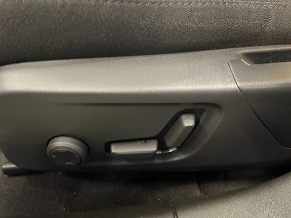 Polestar 2 19 of 25
