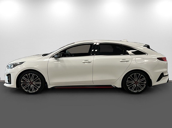 Kia ProCeed 4 of 5