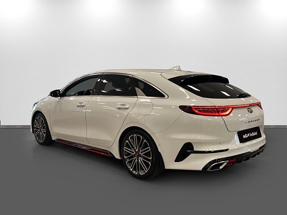 Kia ProCeed 6 of 22