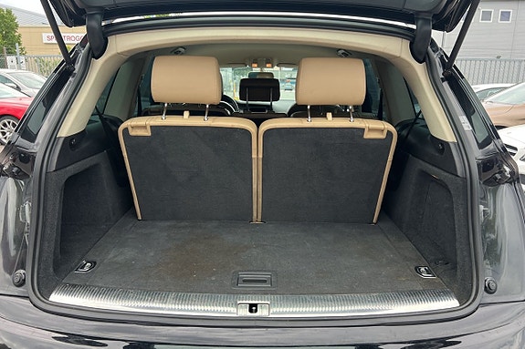 Audi Q7 10 of 27