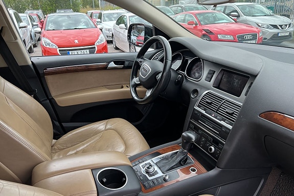 Audi Q7 17 of 27