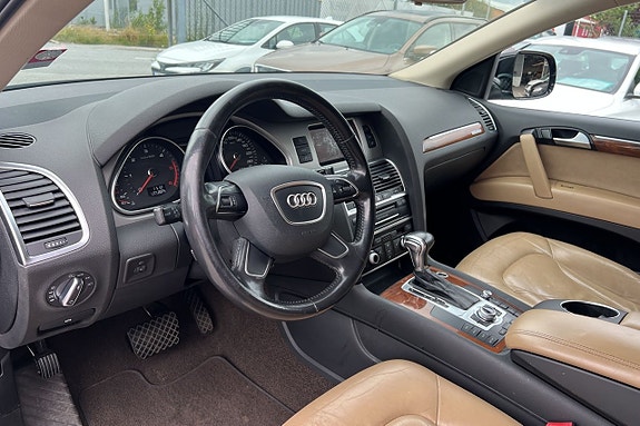 Audi Q7 20 of 27