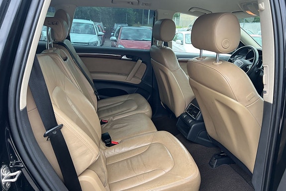 Audi Q7 14 of 27