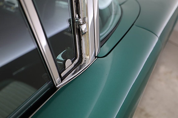 Ford Thunderbird 30 of 30
