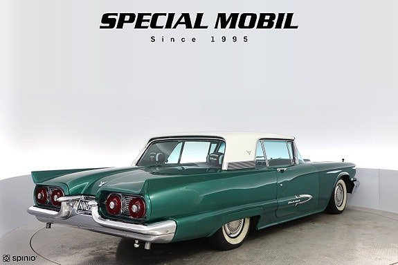 Ford Thunderbird 3 of 5