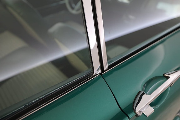 Ford Thunderbird 29 of 30