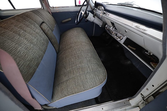 Ford Zephyr 19 of 22