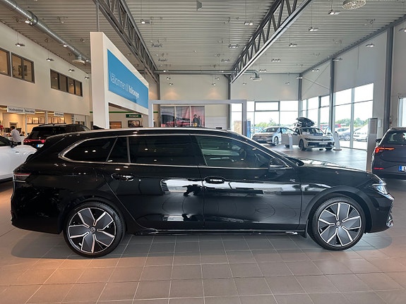 Volkswagen Passat 4 of 5