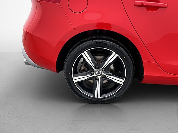 Volvo V40 29 of 30