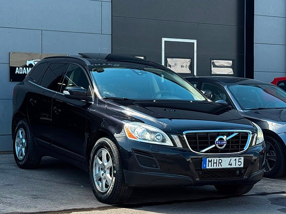 Volvo XC60 3 of 30