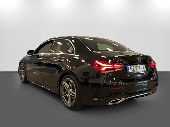 Mercedes-Benz A200 6 of 22
