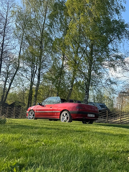 Peugeot 306 2 of 5