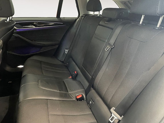 BMW 520 12 of 25