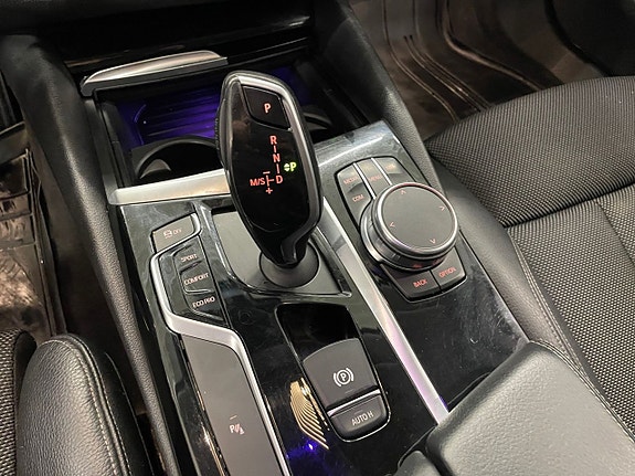 BMW 520 20 of 25