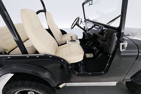 Jeep CJ5 14 of 30