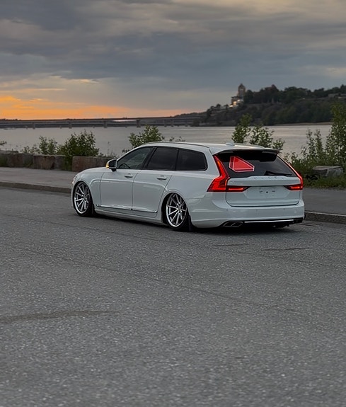 Volvo V90 5 of 12