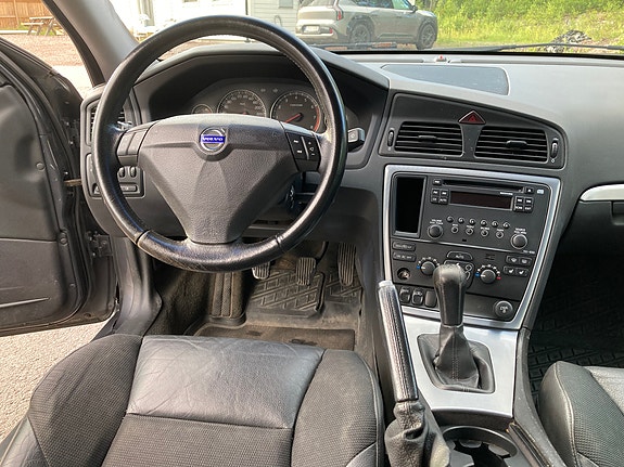 Volvo S60 4 of 7