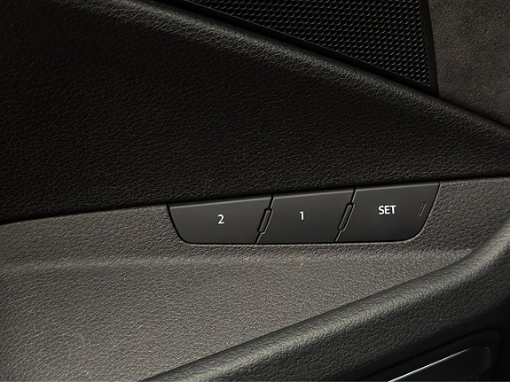 Audi e-tron 16 of 30