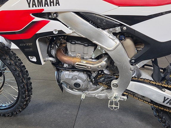 Yamaha YZ450F 70th Anniversary 15H TOPPSKICK! 3 of 4
