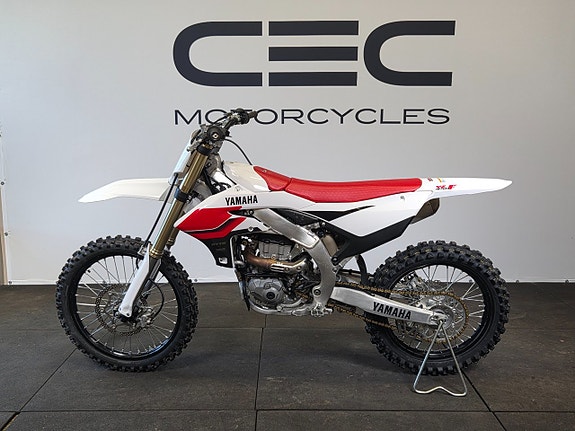 Yamaha YZ450F 70th Anniversary 15H TOPPSKICK! 4 of 4