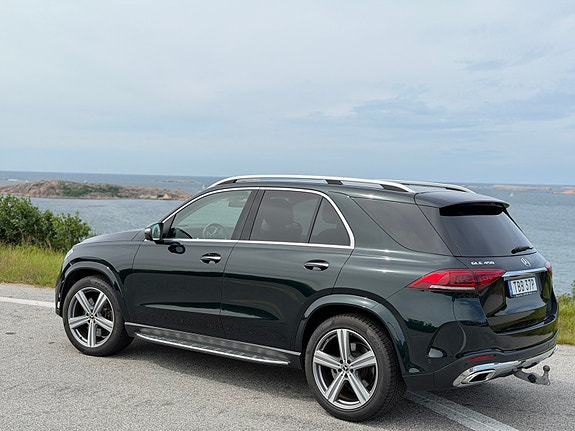 Mercedes-Benz GLE450 2 of 7